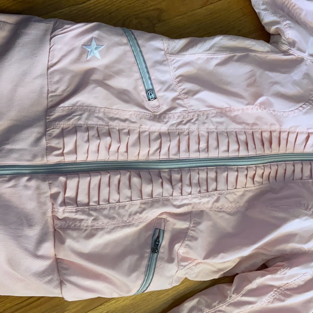Lululemon jacket - Picture 2 of 3